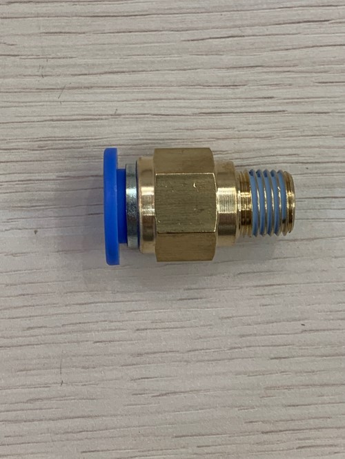 Đầu nối khí GPC 1202 SANG A ( Nối thẳng ren 13 phi 12 )